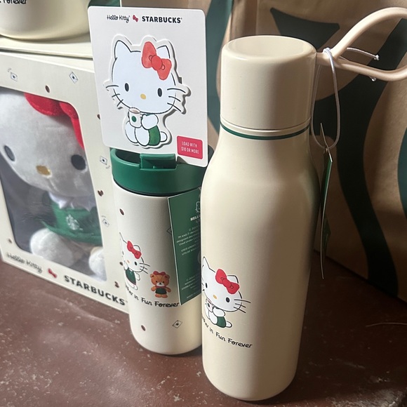 Starbucks x Hello Kitty Collection! Mug, Tumblers, Bottle, Plush/Stuffed, G Card - Picture 3 of 5